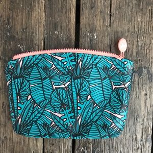 Leaf Ipsy bag